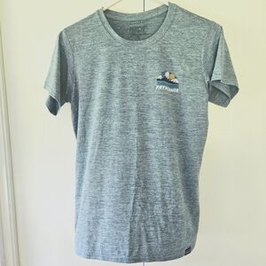 Patagonia capilene cool daily graphic tee size small